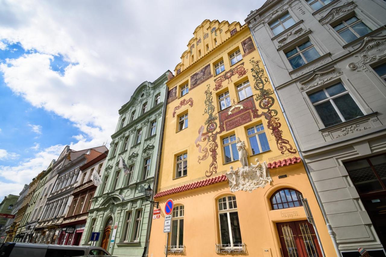 Pilsner Apartments - U Matky Bozi Plzeň Eksteriør bilde